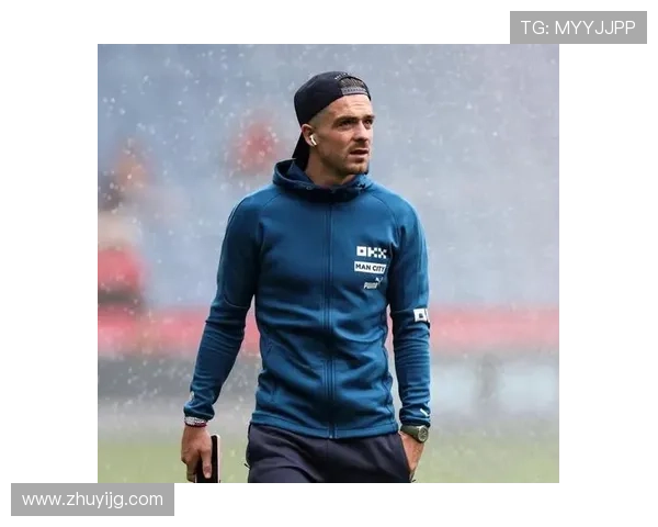 欧洲足球明星时尚穿搭解析展现个性与风格的完美结合